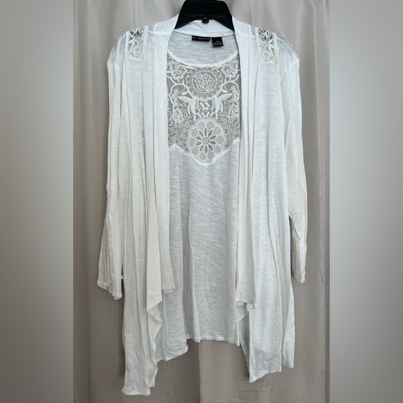 Bay Studio Plus White Open Front Cardigan with Crochet Lace Back 3X - Picture 1 of 6